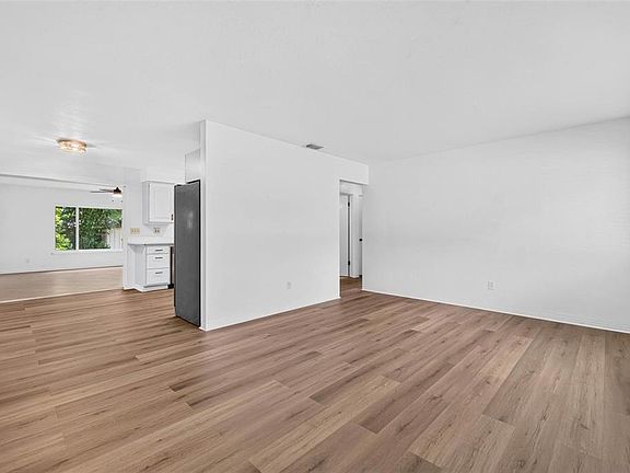 2nd image of 508 2ND STREET SW