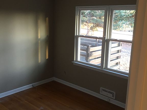 3rd image of 2523 Janet Dr