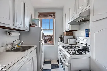 Rented by Brown Harris Stevens