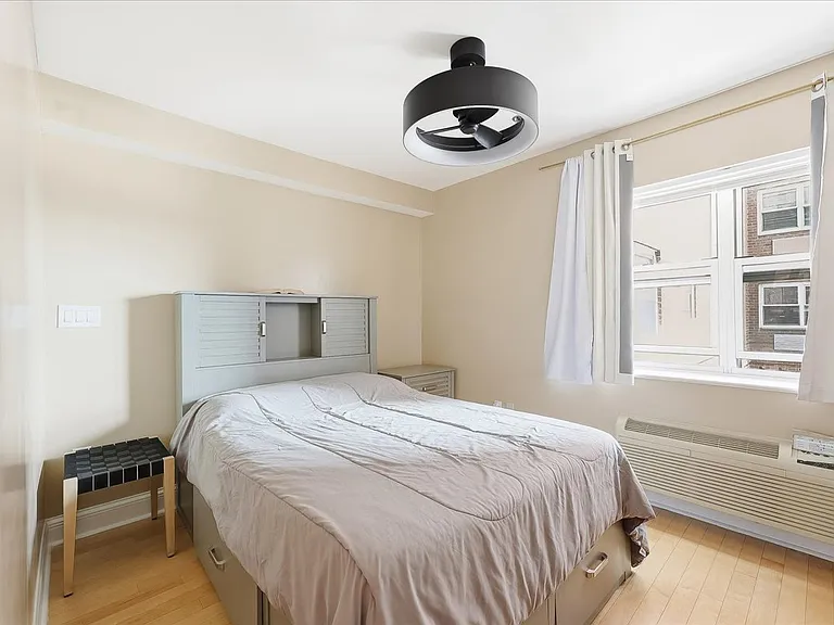 70 S Munn Ave #408 — Photo 13