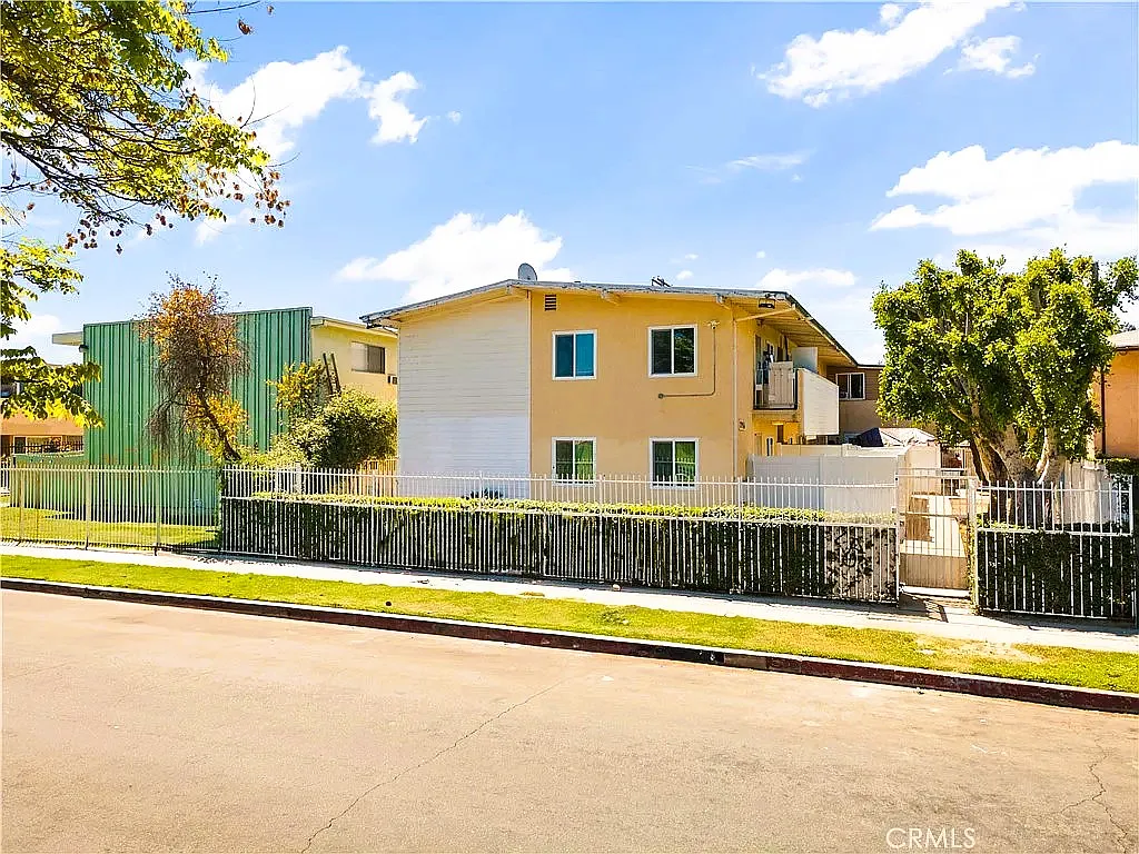 1 bed, 750 sqft, $2,150 — Photo 1