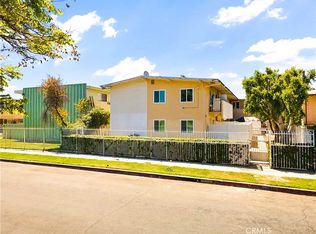 17956 Schoenborn St #2, Northridge, CA 91325