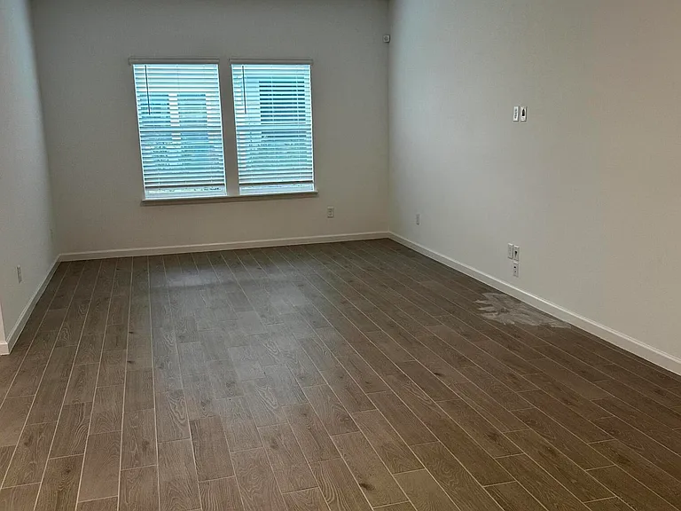 4387 Leeward Breeze Loop — Photo 6