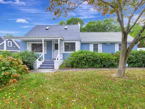 44 Port Avenue, Ronkonkoma, NY 11779