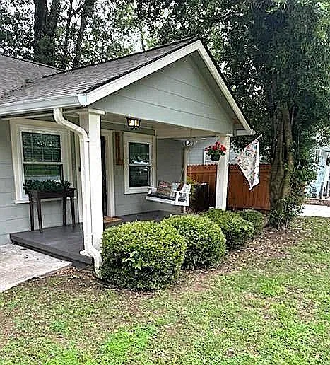 2 bed, 2.0 bath, 960 sqft, $2,300 — Photo 2