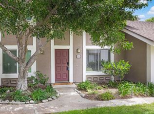 168 Gazania Ct, Thousand Oaks, CA 91362