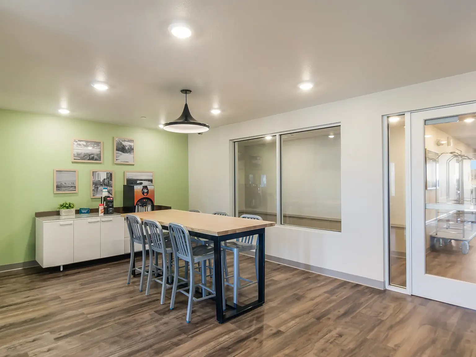 1 bed, $1,770 — Photo 3