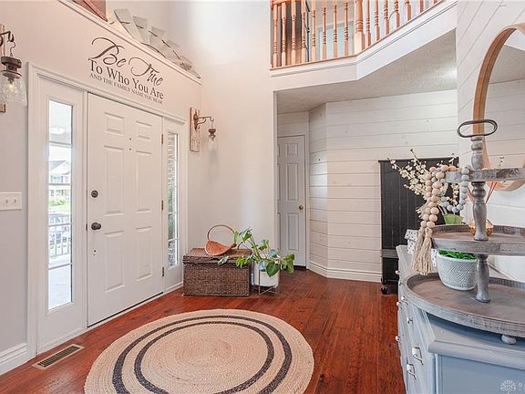 2nd image of 7844 Brightfield Ct
