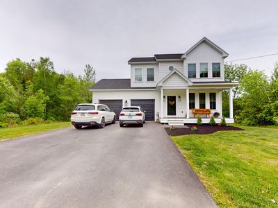 20 Emerald Drive, Hampden, ME, 04444