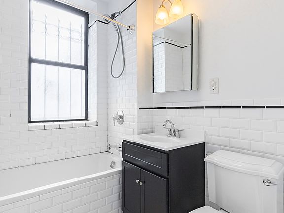 5th image of 105 Haven Ave #A