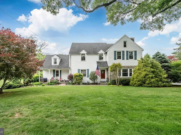 368 Concord Rd, Glen Mills, PA 19342