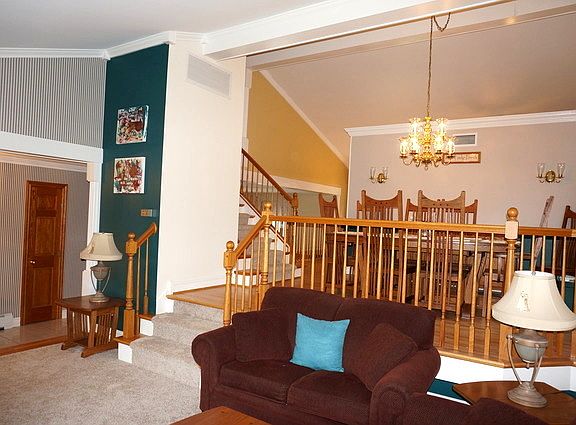 5th image of 7414 W 157th St