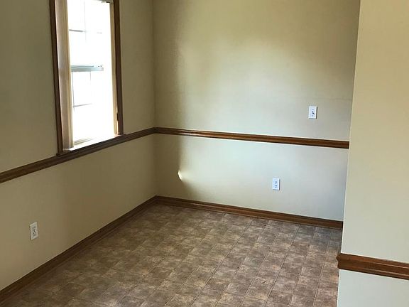 5th image of 534 S 79th East Ave