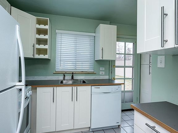 5th image of 4805 E Severn Pl