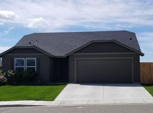 9475 W 9th Pl, Kennewick, WA 99336