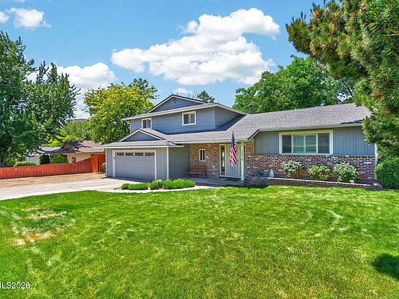 3rd image of 5885 Foxtail Dr