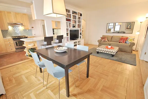 Sold by Real Direct | media 4