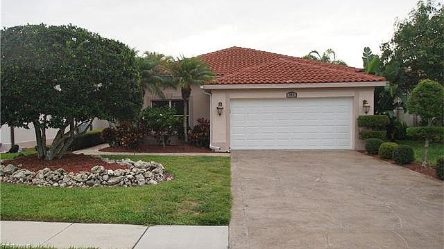 1st image of 200 Sabal Lake Dr