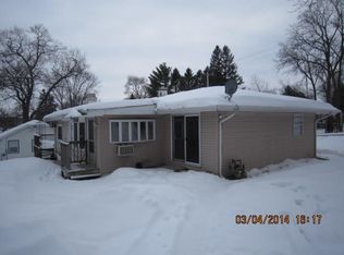 N3202 Beach Rd, Lake Geneva, WI 53147