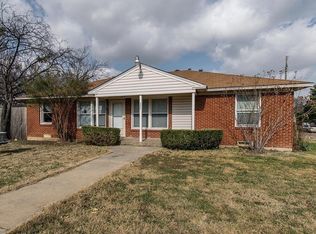 3827 Mount Ranier St, Dallas, TX 75211