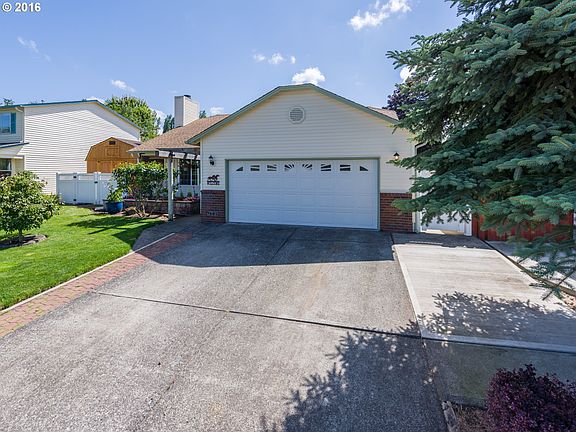 3rd image of 9605 NE 133rd Ave