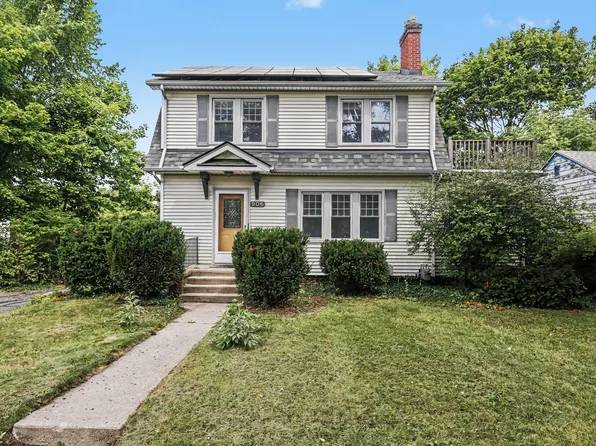 906 Pauline Blvd, Ann Arbor, MI 48103