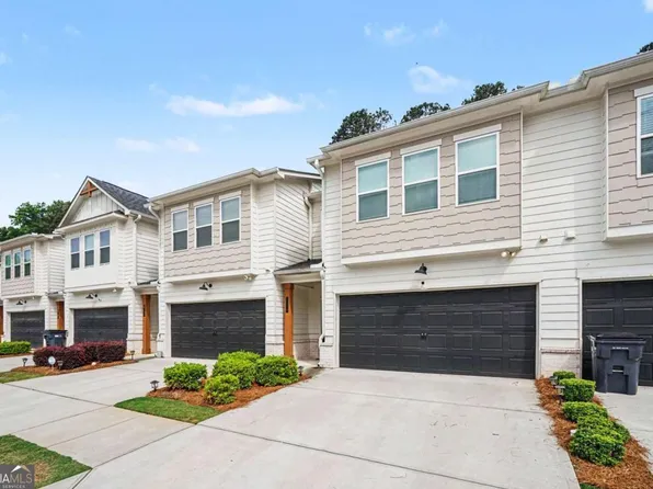 5676 Rockfern Dr, Lilburn, GA 30047