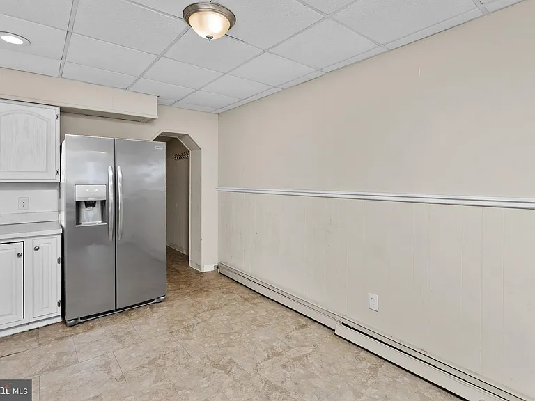 244 Jersey St — Photo 9
