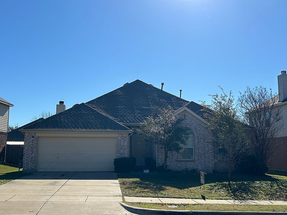 1st image of 504 Rocky Creek Dr