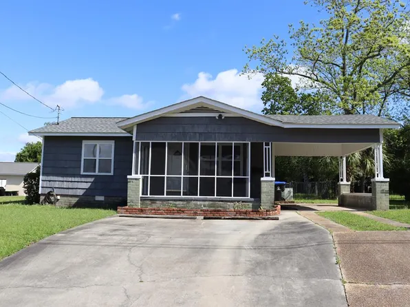 217 Schley St, Douglas, GA 31533