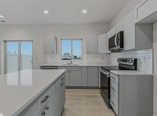 7536 Grapevine Ct, West Richland, WA