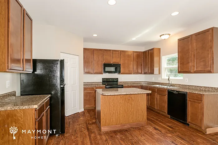 2710 Valley Brook Dr — Photo 10