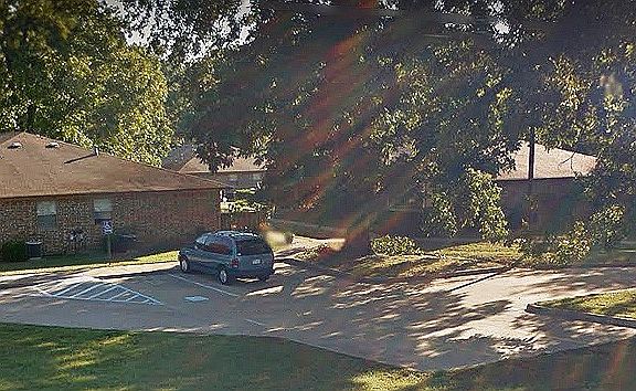 5th image of 902 Dallas St #902