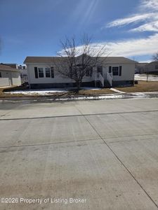 1703 N Valley Loop, Bismarck, ND, 58503