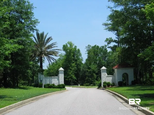 33 Viale Bellezza, Fairhope, AL 36532