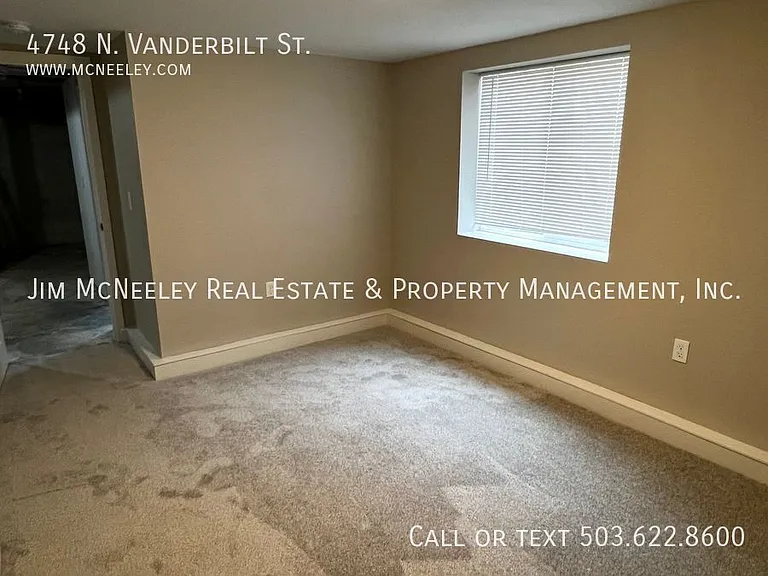 4748 N Vanderbilt St — Photo 22