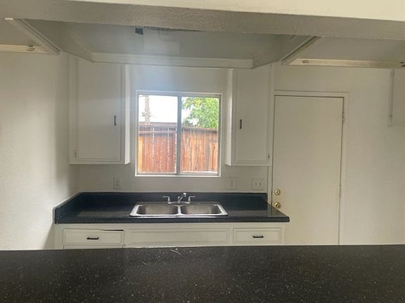 4th image of 1244 Virginia Ave APT B