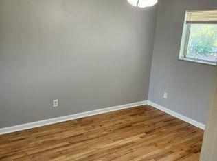9305 Shirley Gardens Dr APT D, Saint Louis, MO 63114