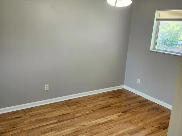 9305 Shirley Gardens Dr APT D, Saint Louis, MO 63114