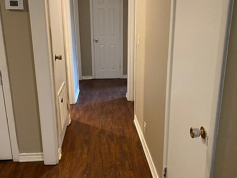 404 N Lindsey St — Photo 4