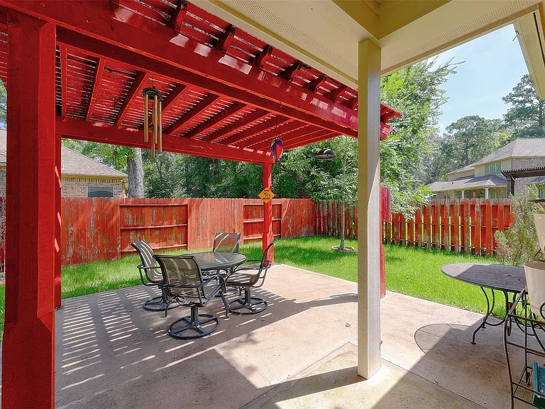756 Holly Springs Dr — Photo 23