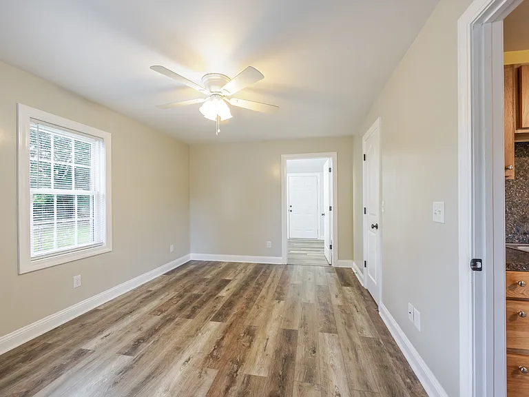 2621 W Willow Dr — Photo 15