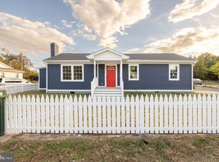 11 W Berry St, Sandston, VA 23150