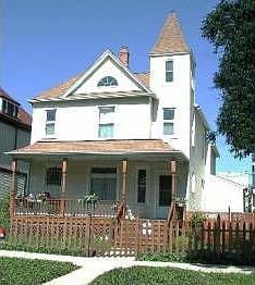 1st image of 1834 W Belle Plaine Ave