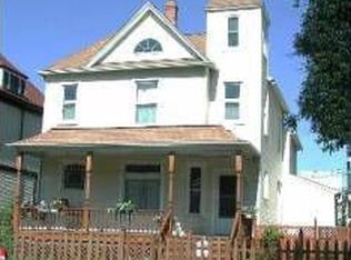 1834 W Belle Plaine Ave, Chicago, IL 60613