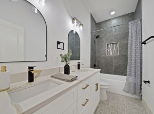 1130 E Hattie St, Fort Worth, TX 76104