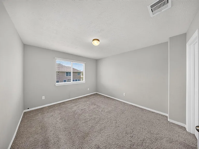11515 Champions Green Dr — Photo 16