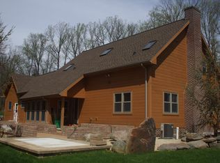 64 Second Mountain Rd, Pine Grove, PA 17963