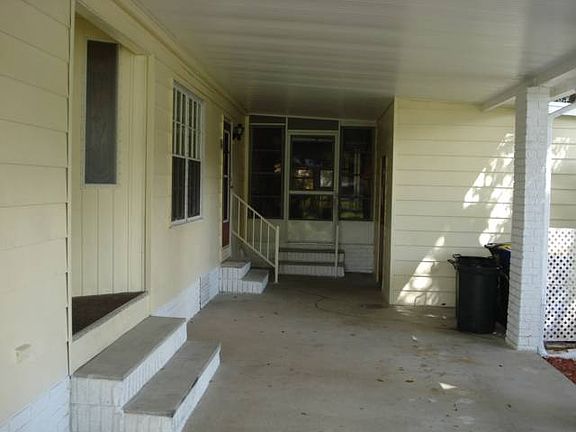 3rd image of 1352 Indian Oaks Blvd