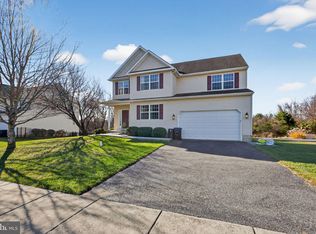 4104 Kates Gln, Upper Chichester, PA 19014